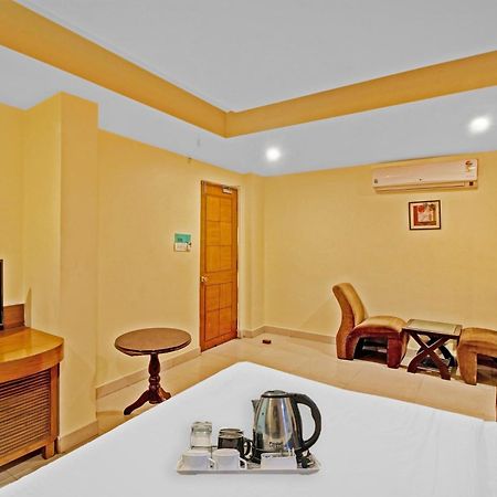 海得拉巴 Townhouse The Grand Plaza酒店 外观 照片