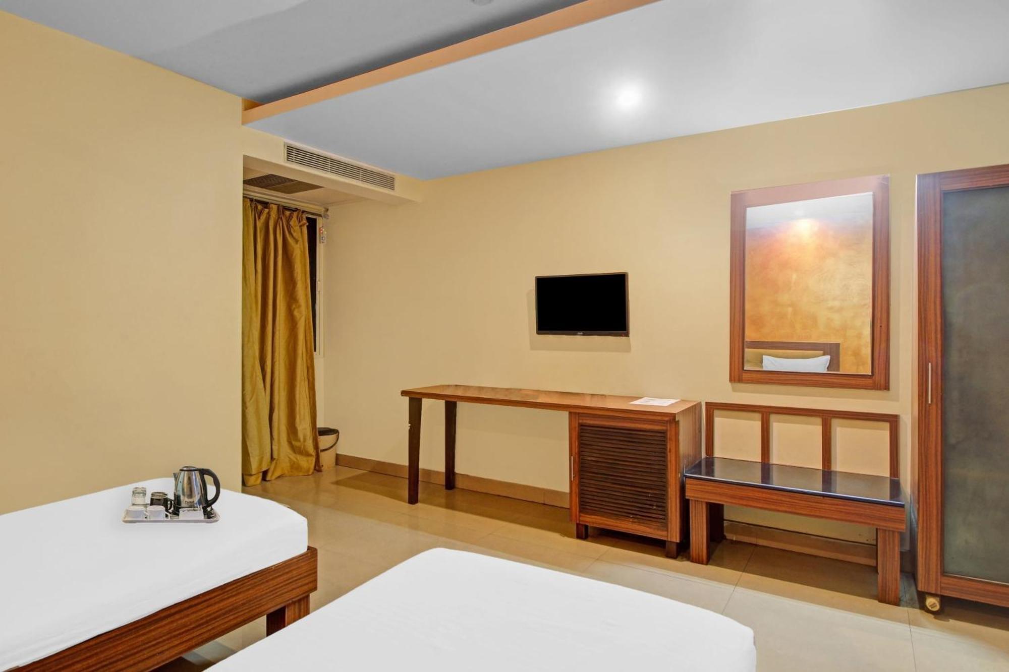 海得拉巴 Townhouse The Grand Plaza酒店 外观 照片