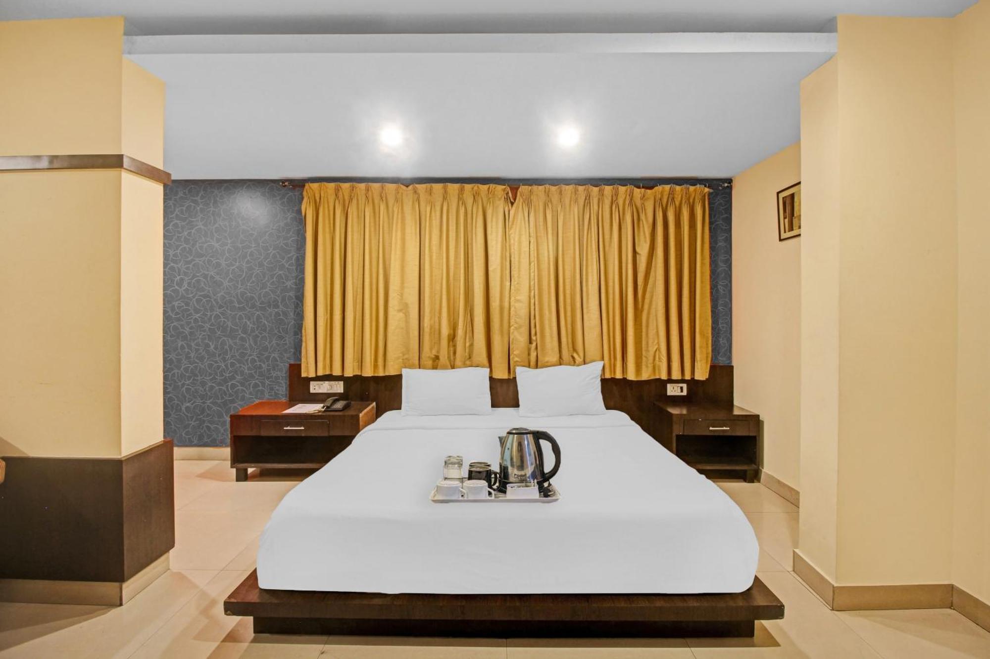 海得拉巴 Townhouse The Grand Plaza酒店 外观 照片