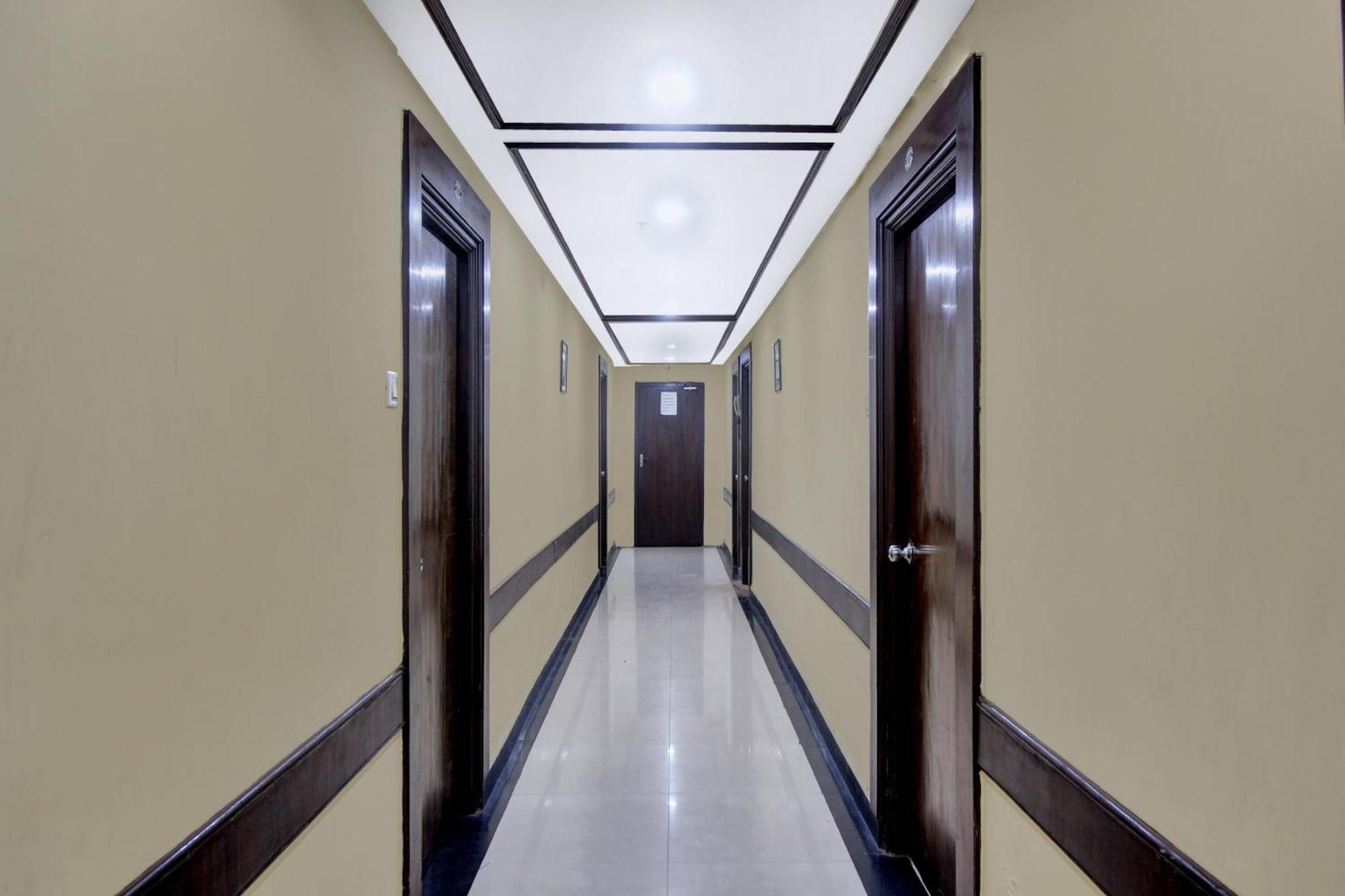 海得拉巴 Townhouse The Grand Plaza酒店 外观 照片